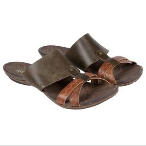 Cushe Mellow Coquira Leather Slip On Sandals 9